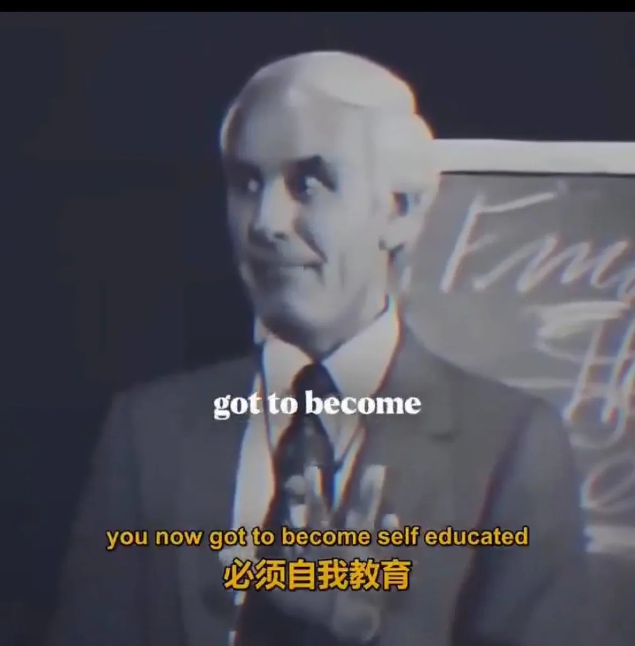  — 动态配图
